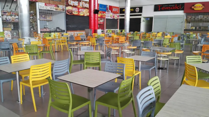 Imagen de Plazoleta de comidas · Palmetto en Cali.