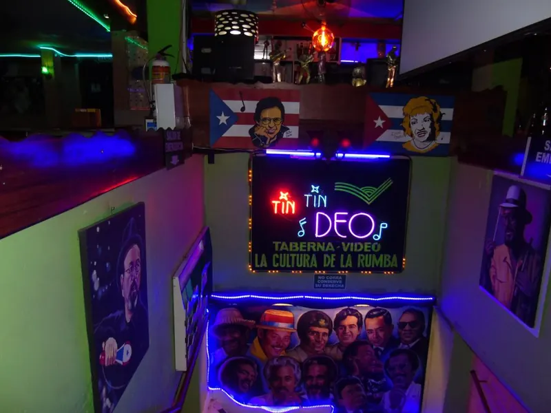 Imagen de Tin Tin Deo en Cali.